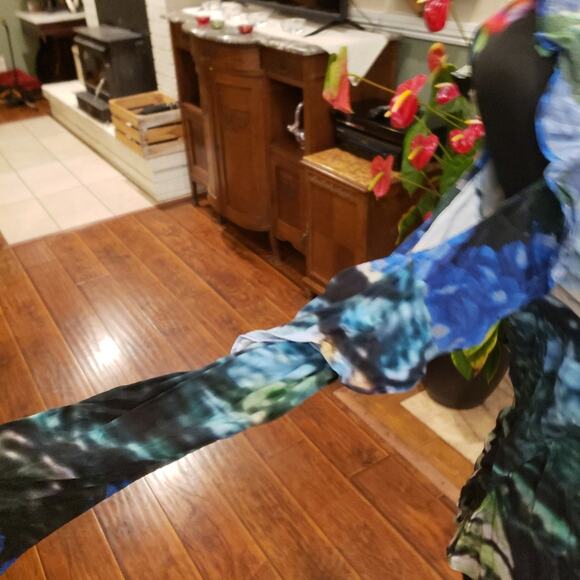 TR Designs (no size) multi color tropical design - Picture 3 of 7